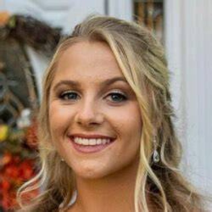 Hillary Sue Martin - Age, Family, Bio