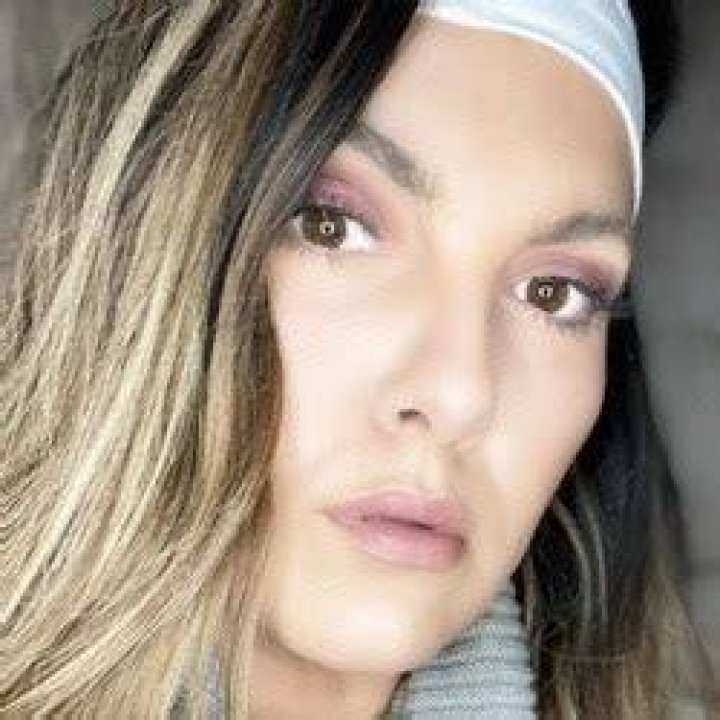 Julie Kay Kyles - Age, Family, Bio