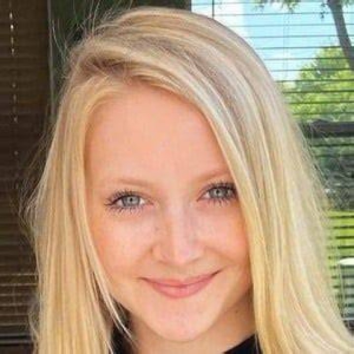 Kenzie Smith - Age, Family, Bio