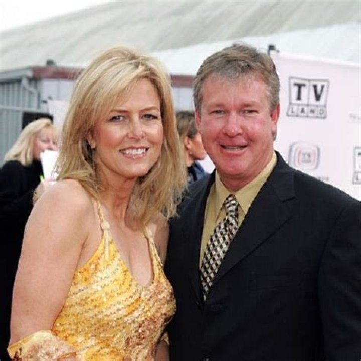 Larry Wilcox - Age, Family, Bio
