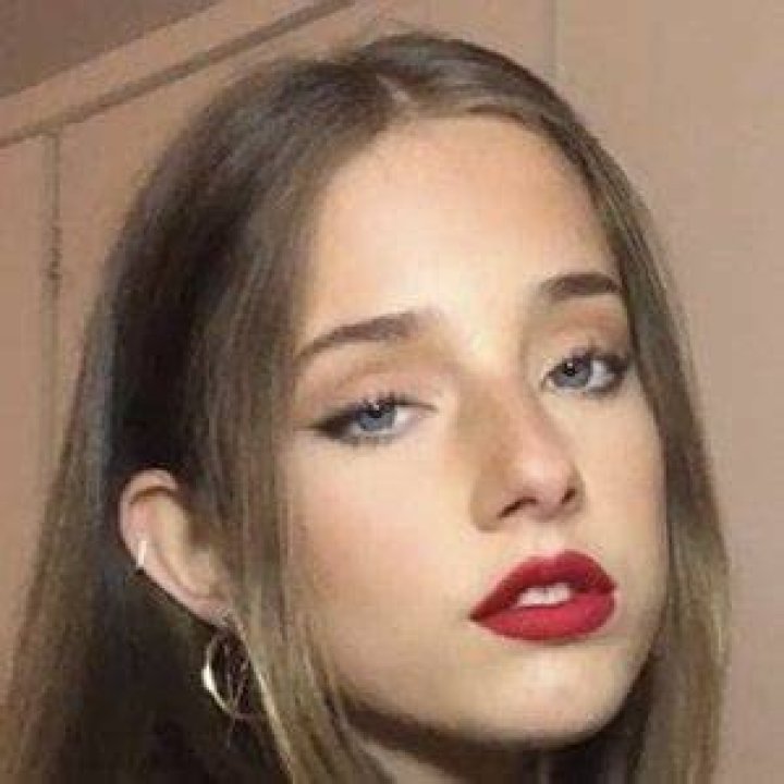 Naomi Lester - Age, Family, Bio