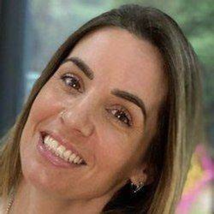Sarah Cortina - Age, Family, Bio