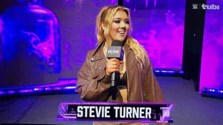 Stevie Turner - Age, Family, Bio